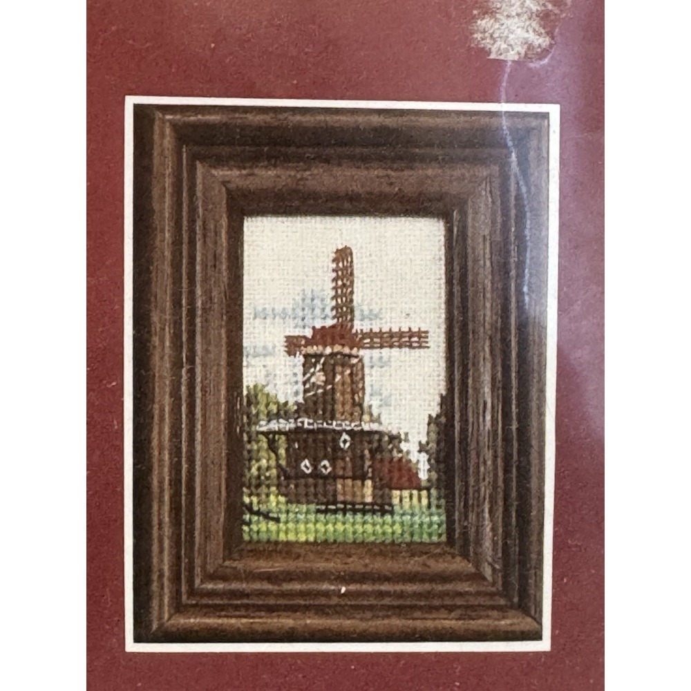 Lanarte Miniatuure Kruissteek Cross Stich Kit 31 Miniature Windmill DMC 33531 - Picture 4 of 8